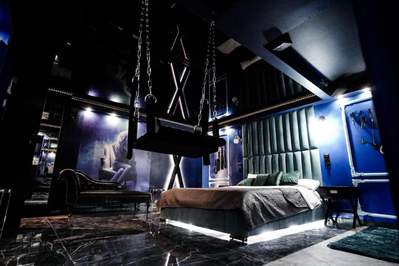 Grey Aqua Secret Apartament 格但斯克 外观 照片