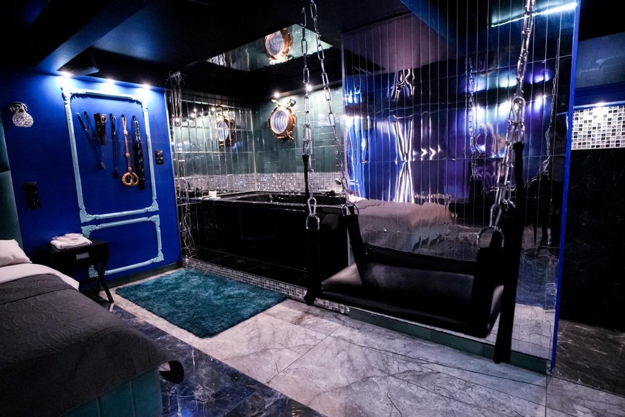 Grey Aqua Secret Apartament 格但斯克 外观 照片