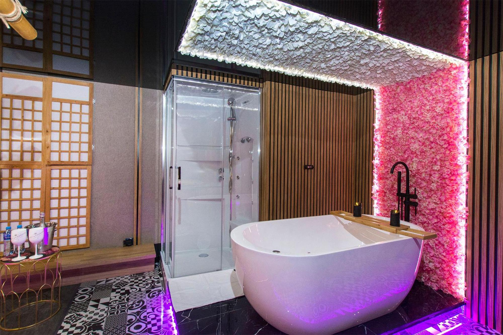 Grey Aqua Secret Apartament 格但斯克 外观 照片