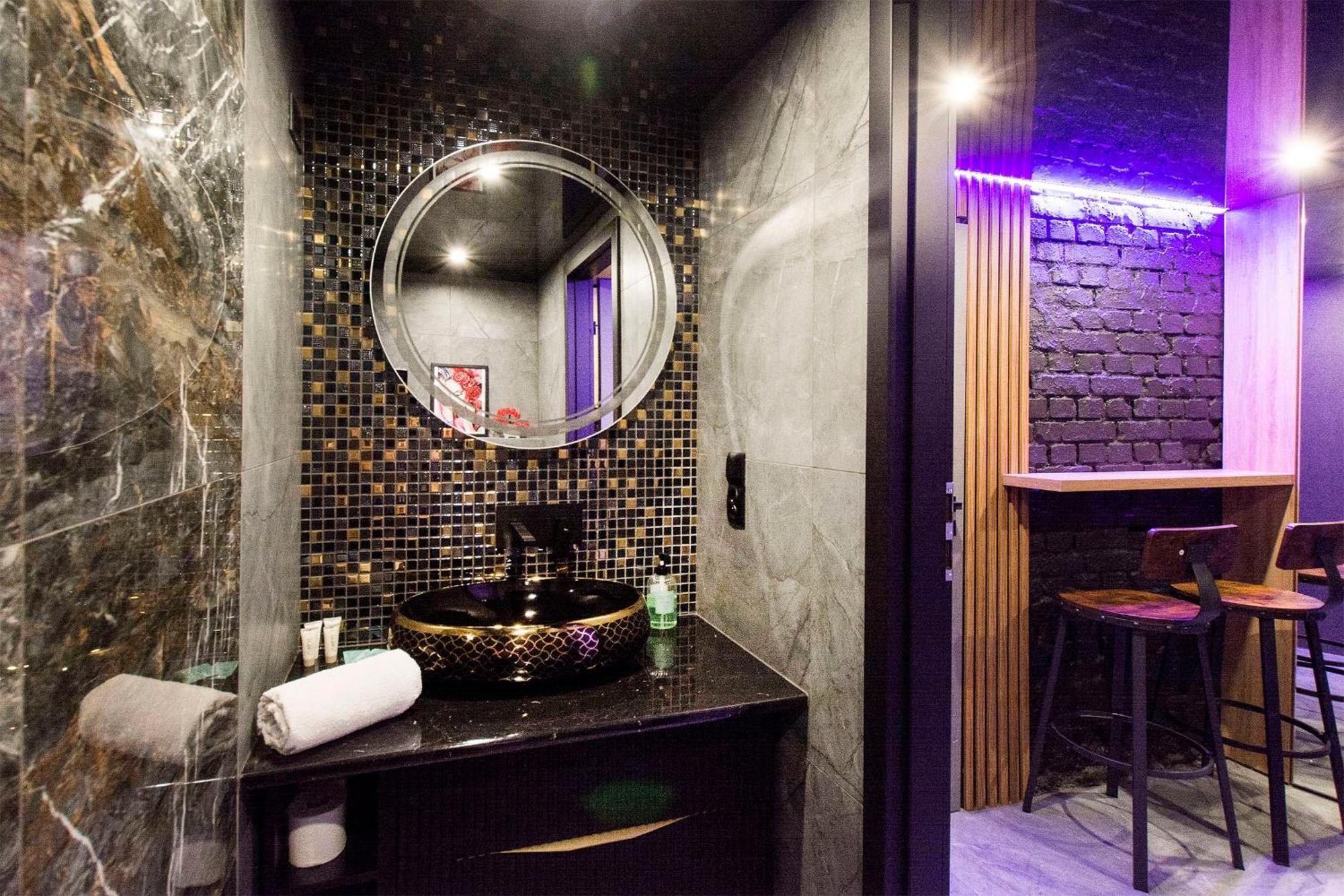 Grey Aqua Secret Apartament 格但斯克 外观 照片