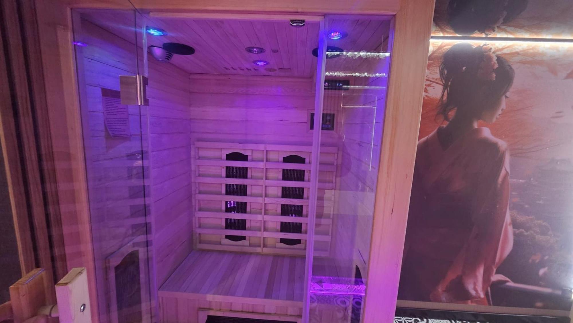 Grey Aqua Secret Apartament 格但斯克 外观 照片