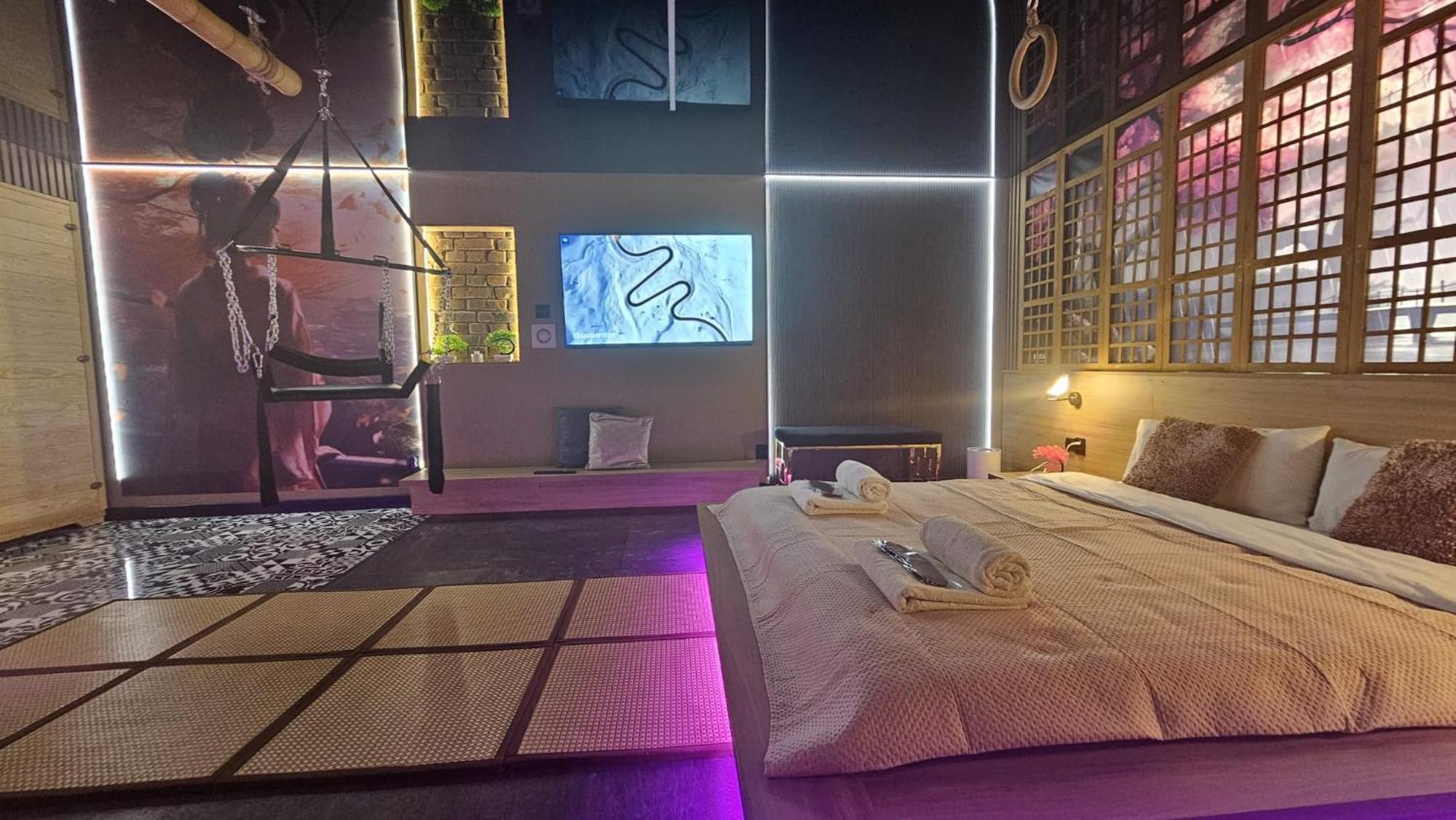 Grey Aqua Secret Apartament 格但斯克 外观 照片