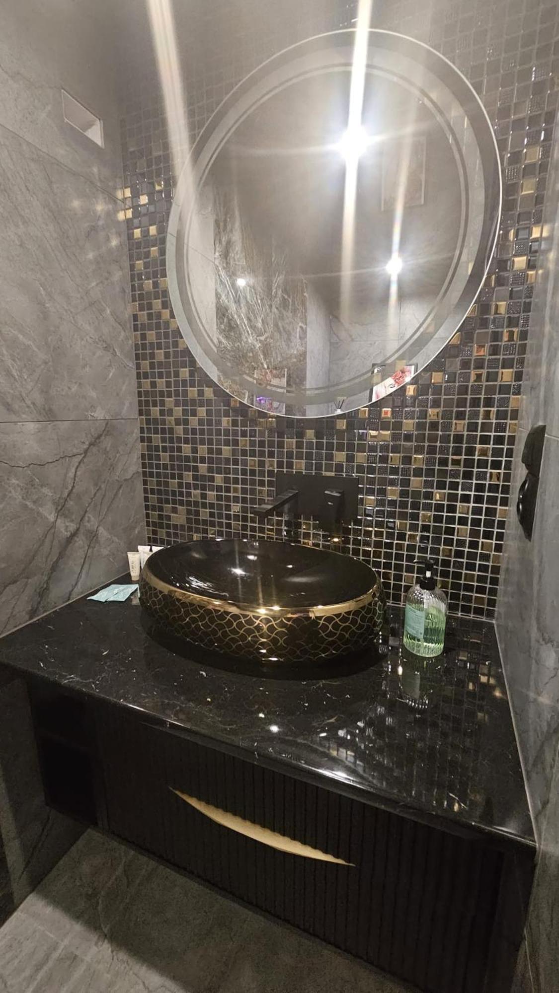 Grey Aqua Secret Apartament 格但斯克 外观 照片